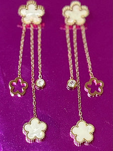 Boucles d’oreilles trèfle, pendantes