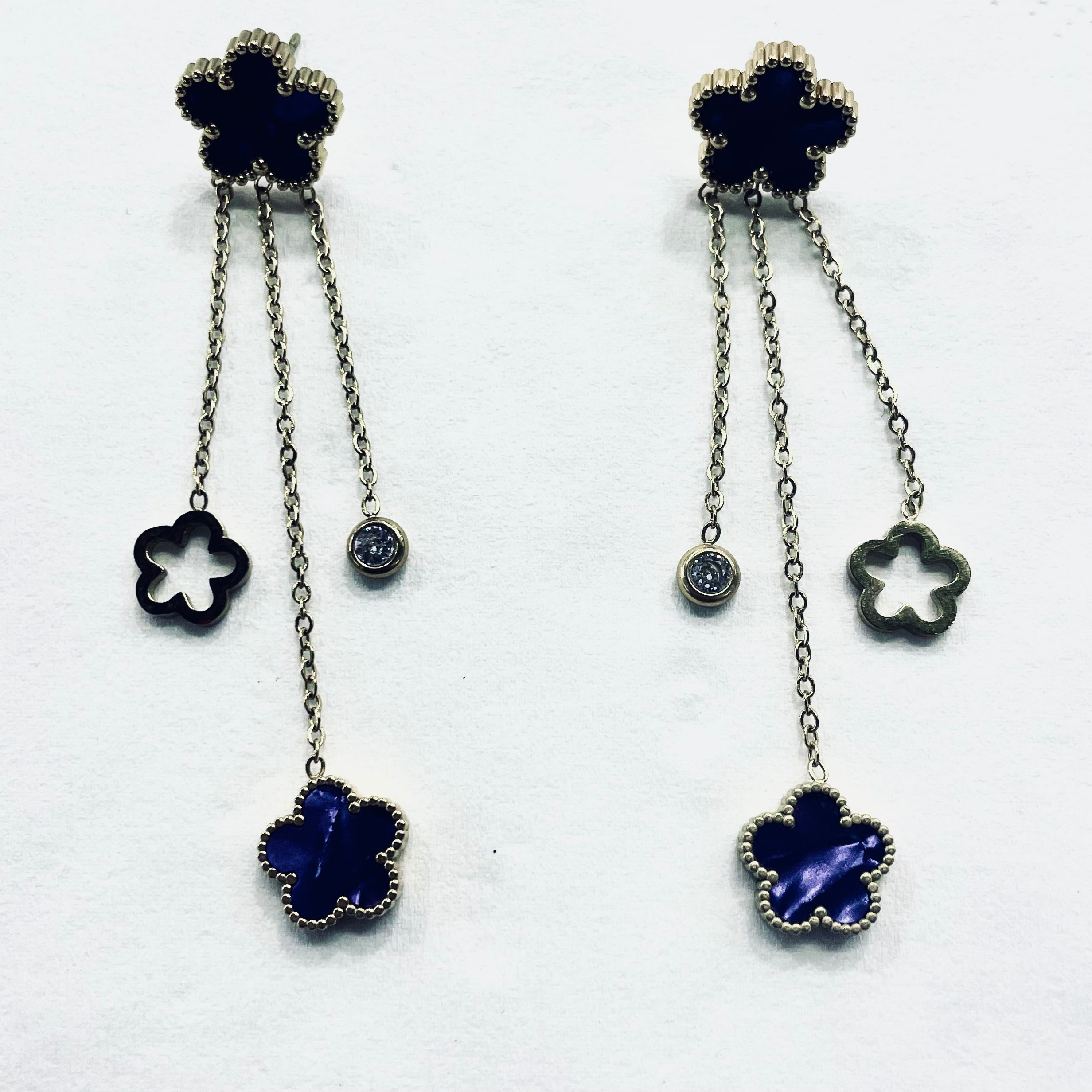 Boucles d’oreilles trèfle, pendantes