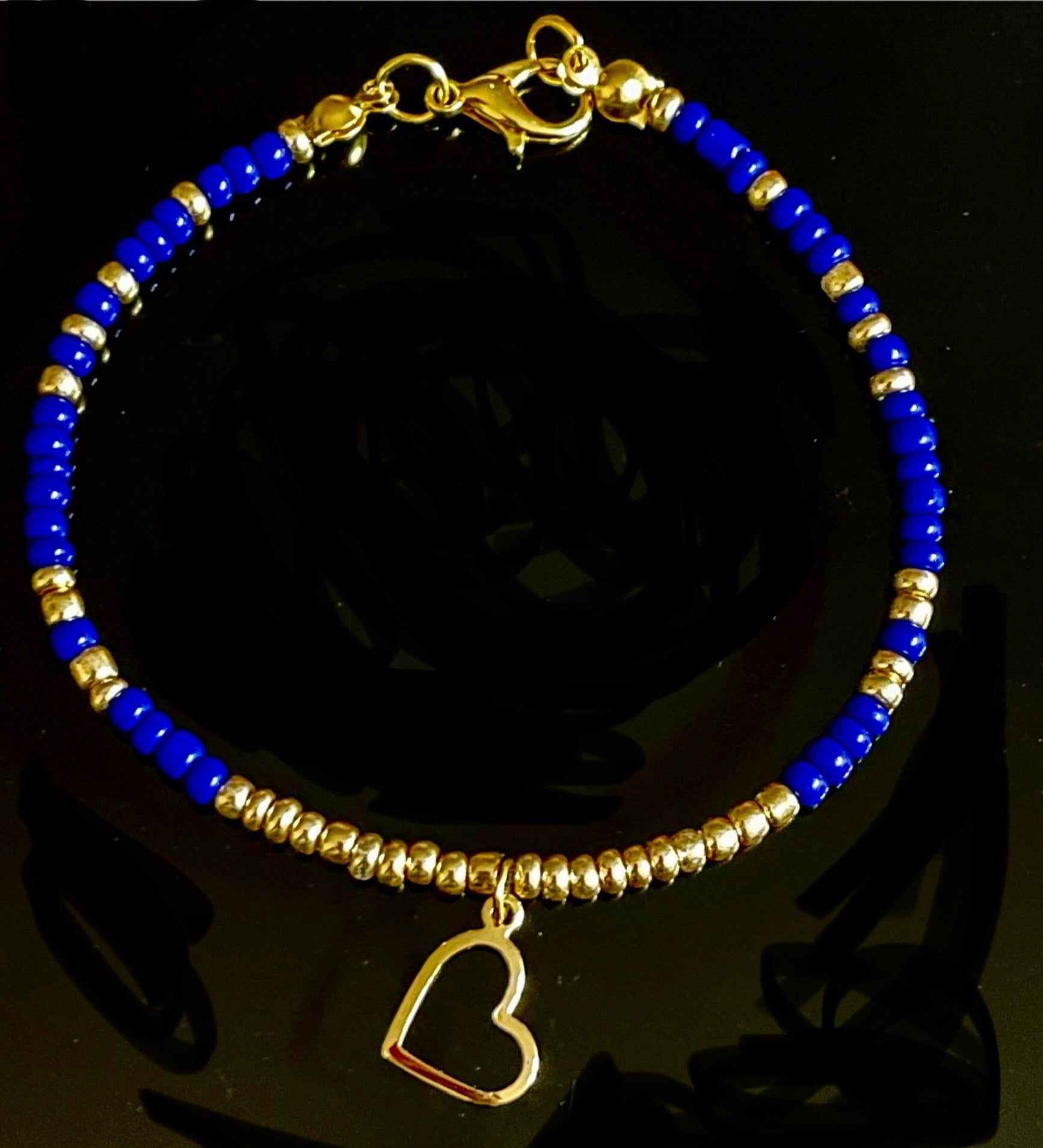 Bracelet perles Heishi Bleu et or, cœur