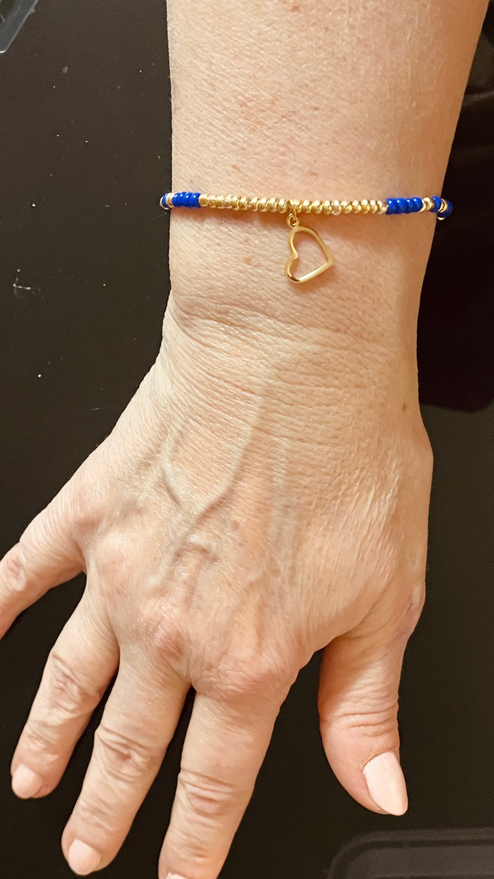 Bracelet perles Heishi Bleu et or, cœur