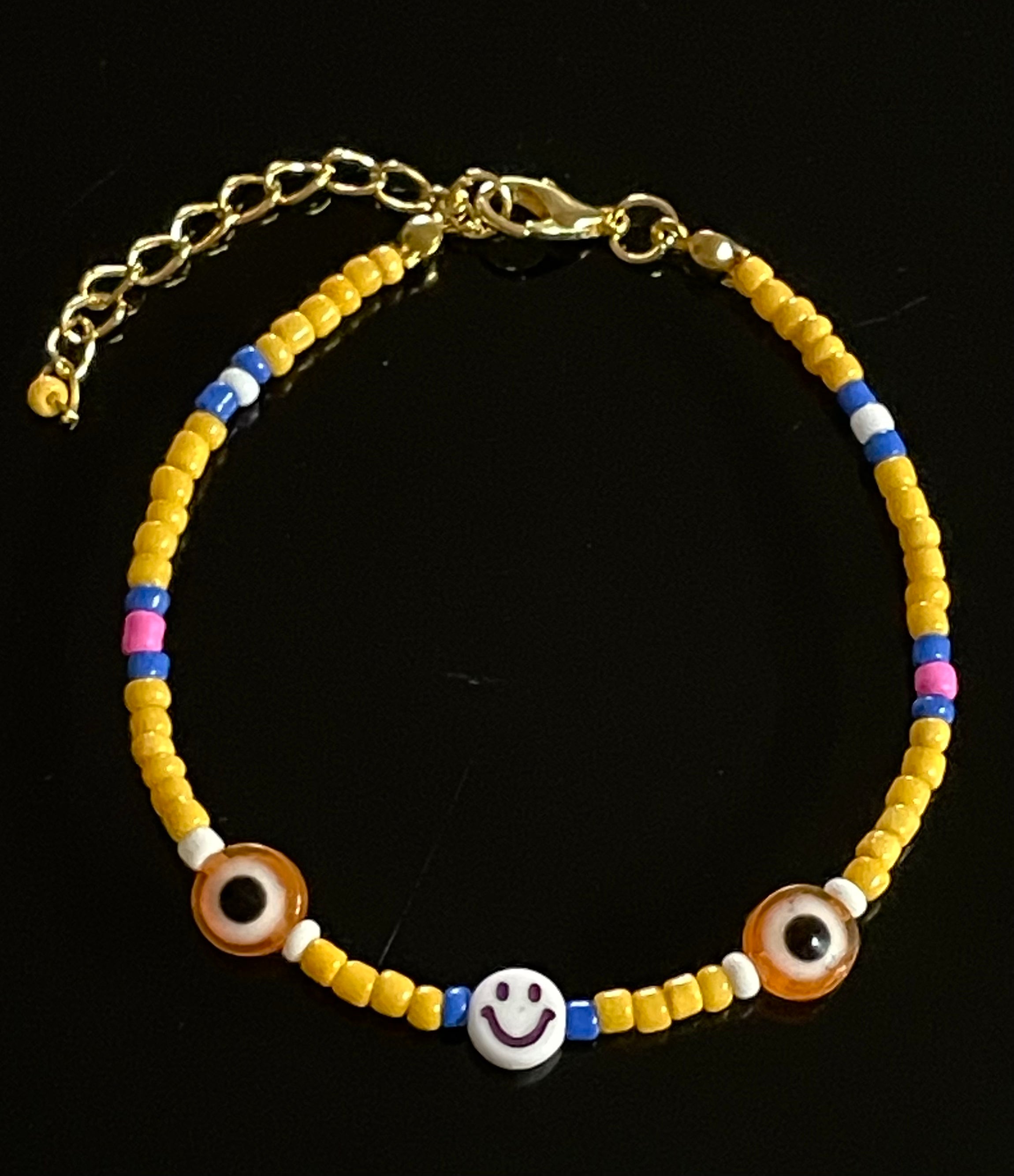 Bracelet perles Heishi Jaune, bleu et rose, smiley