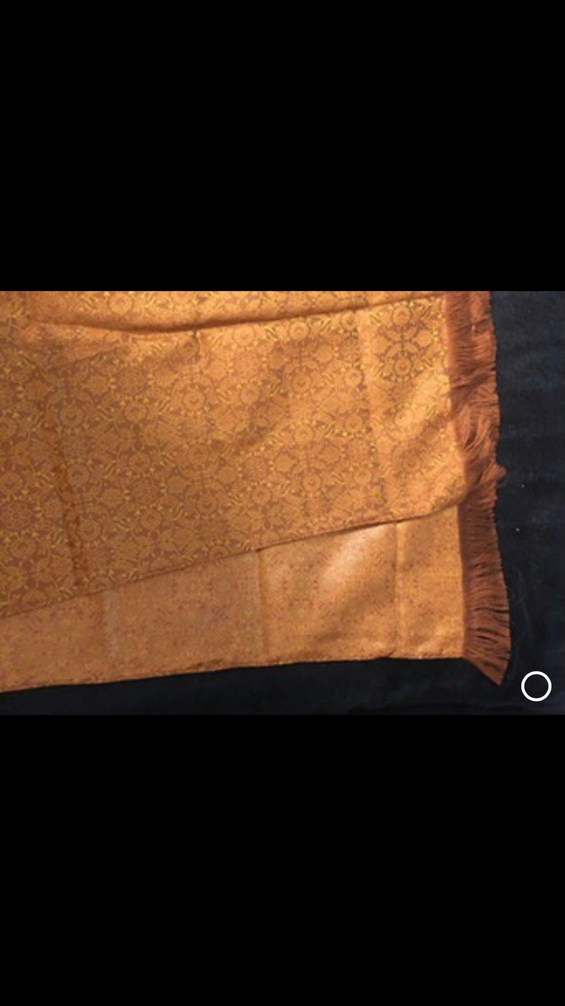 Écharpe en soie à franges
