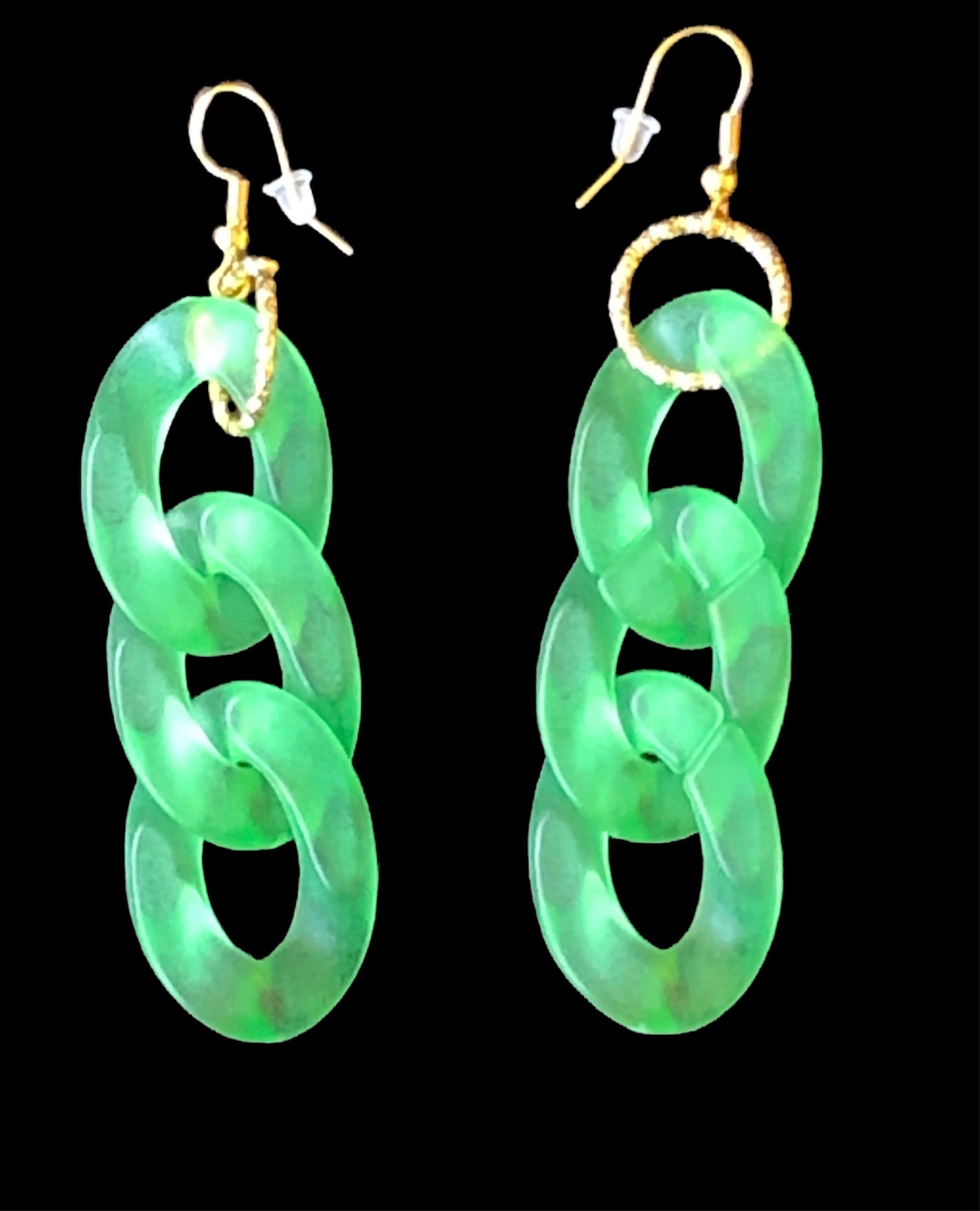 Boucles d’oreilles translucides mat