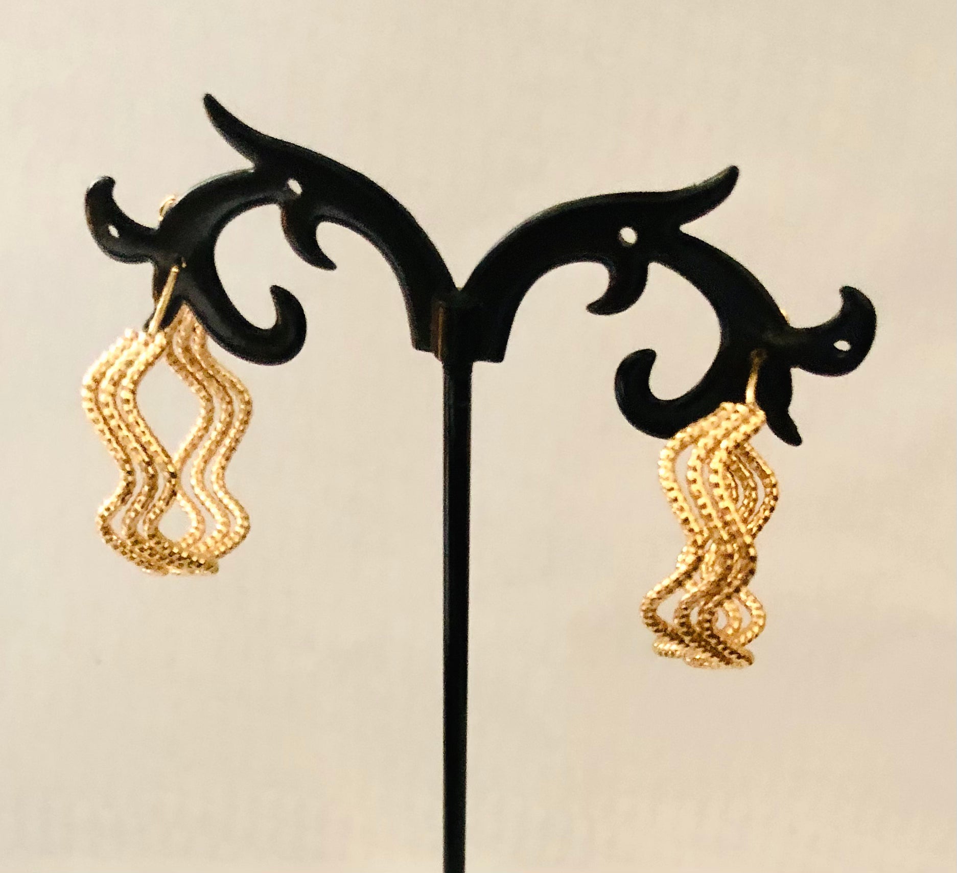 Boucles d’oreilles motif « Vagues », créoles, 3 anneaux