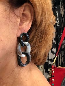 Boucles d’oreilles maillons noir et gris « Cannes »