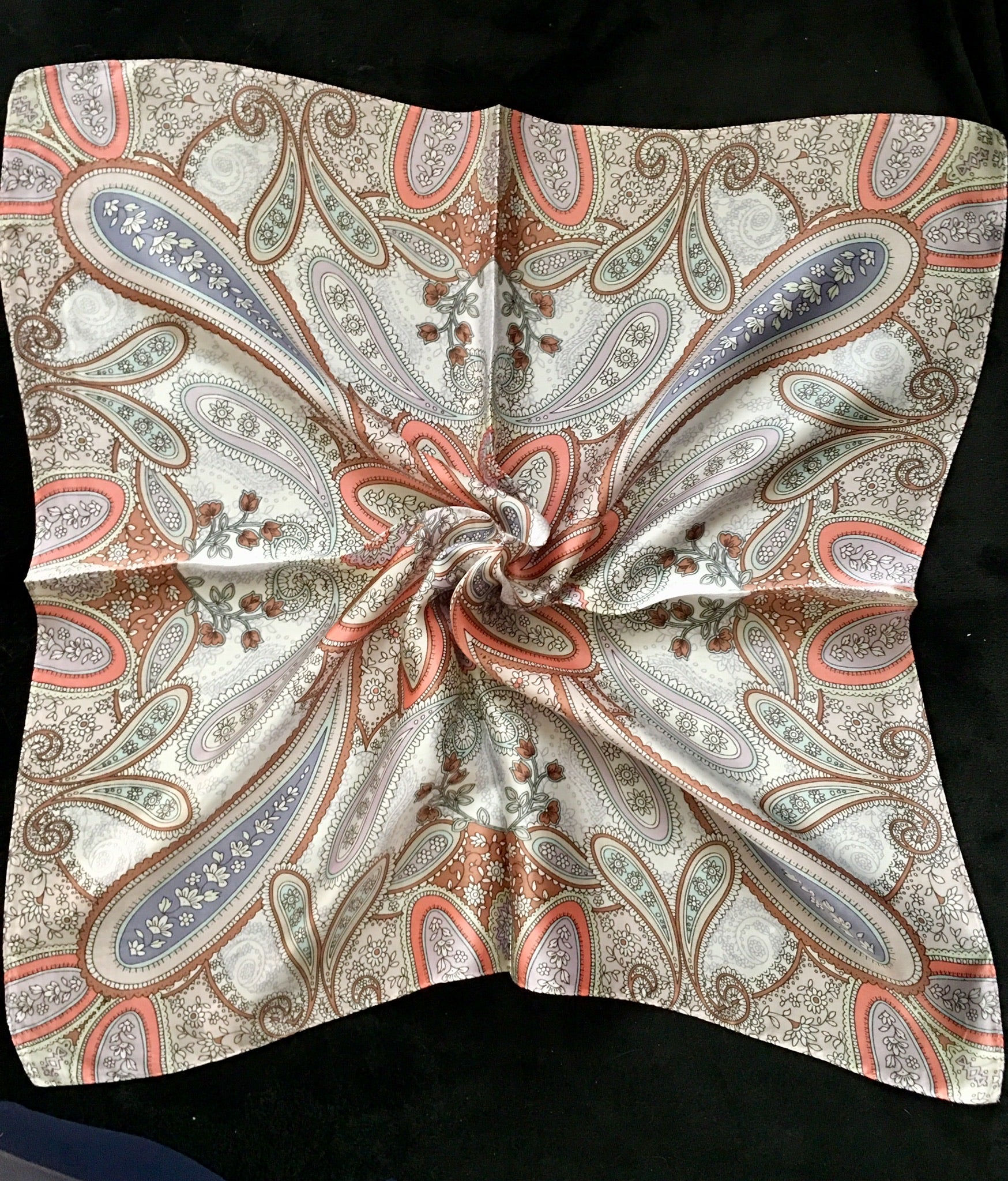 Foulard Carré en soie