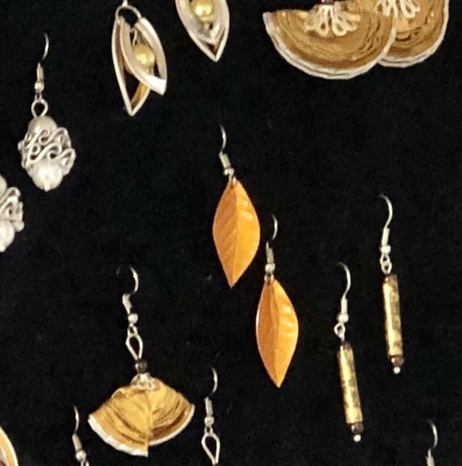 Boucles d’oreilles forme « Feuille »