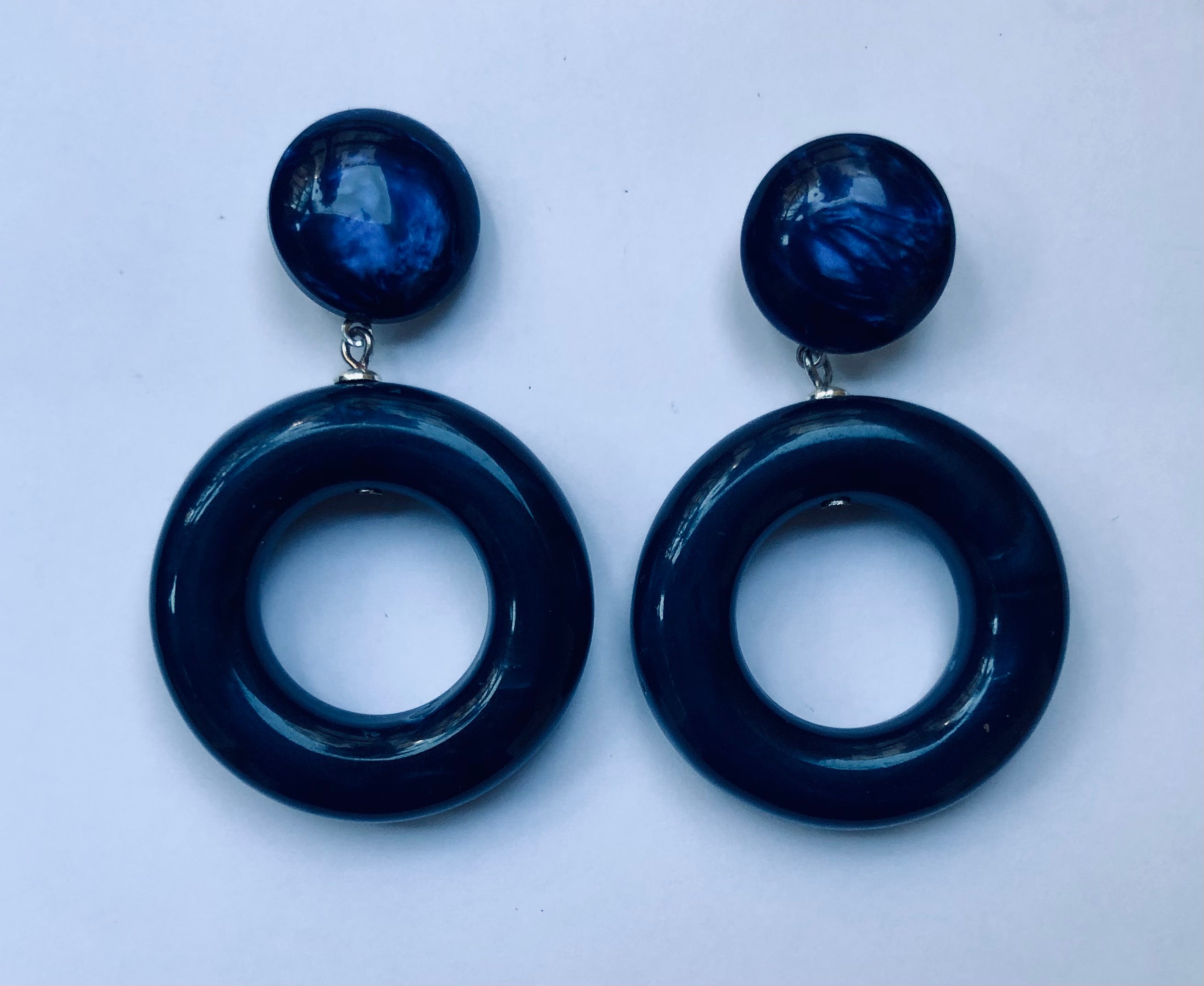 Boucles d’oreilles modèle « Vanille » bleu marine