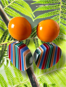 Boucles d’oreilles orange et multicolore