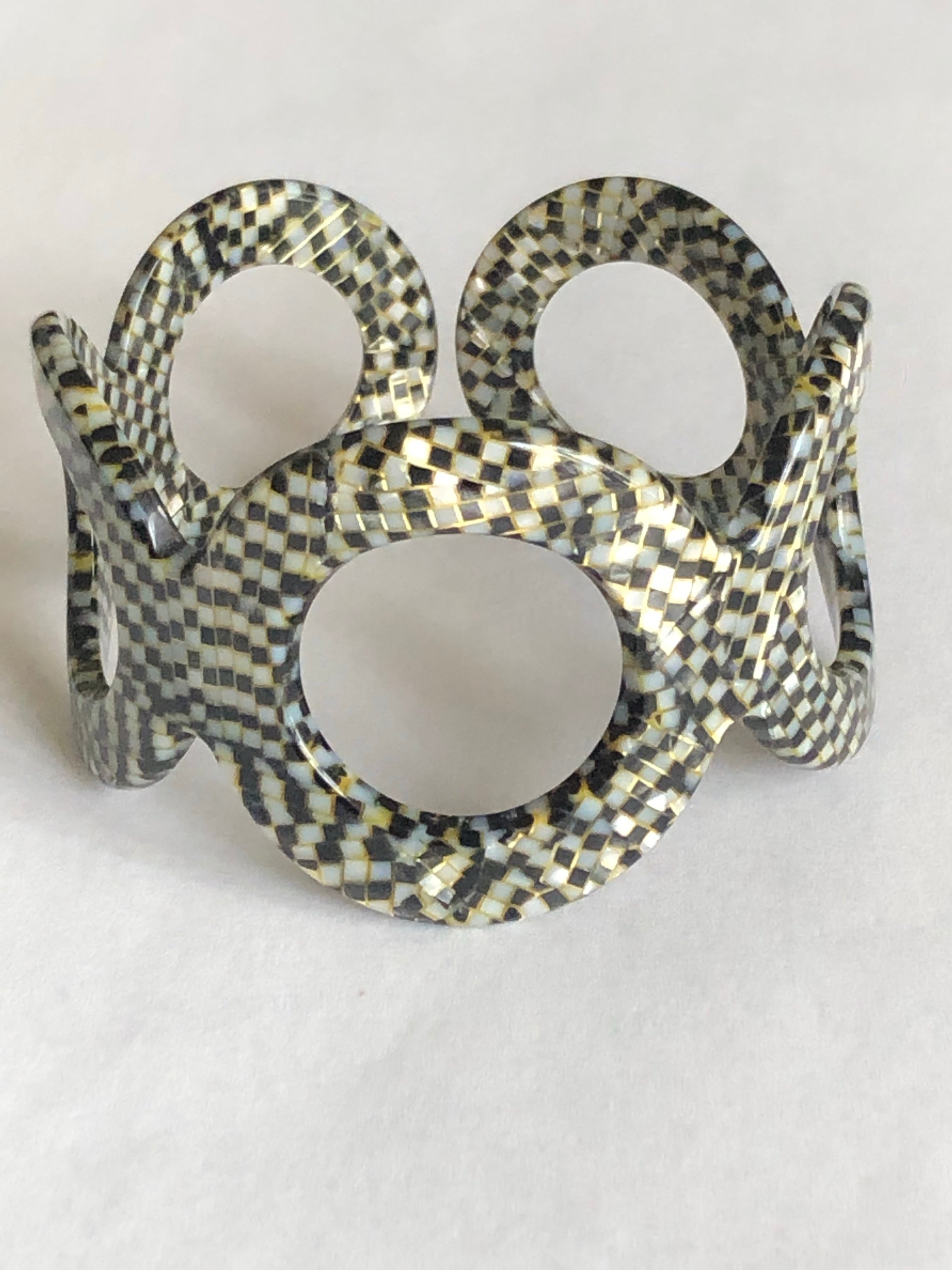 Bracelet-Manchette motif « Damier »