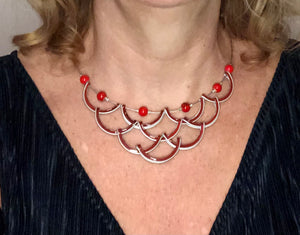 Collier plastron perles