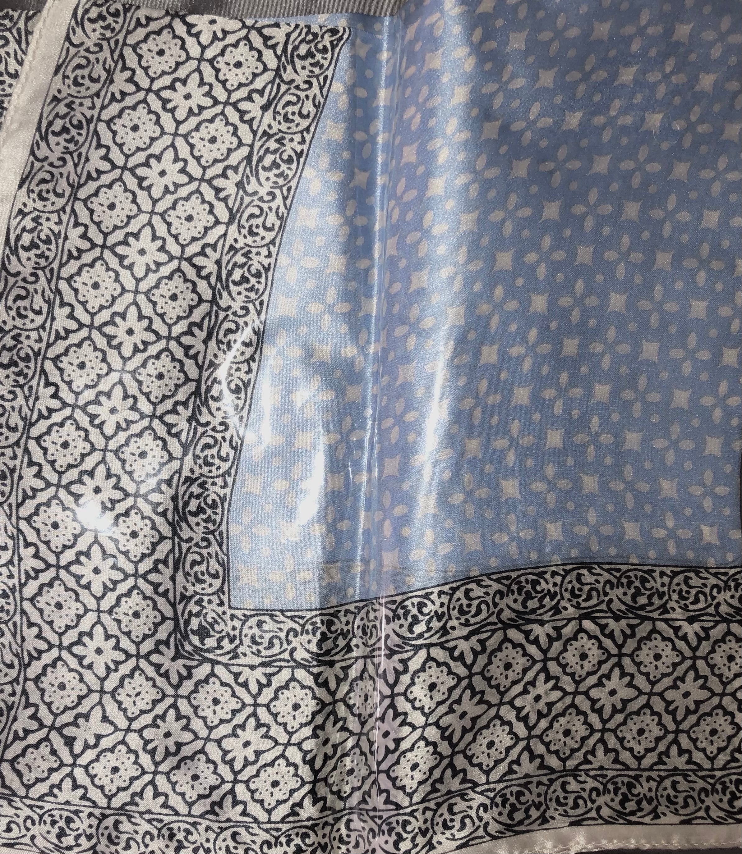 Foulard Carré en soie