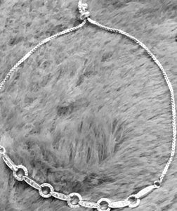 Bracelet plaqué or blanc et zirconiums