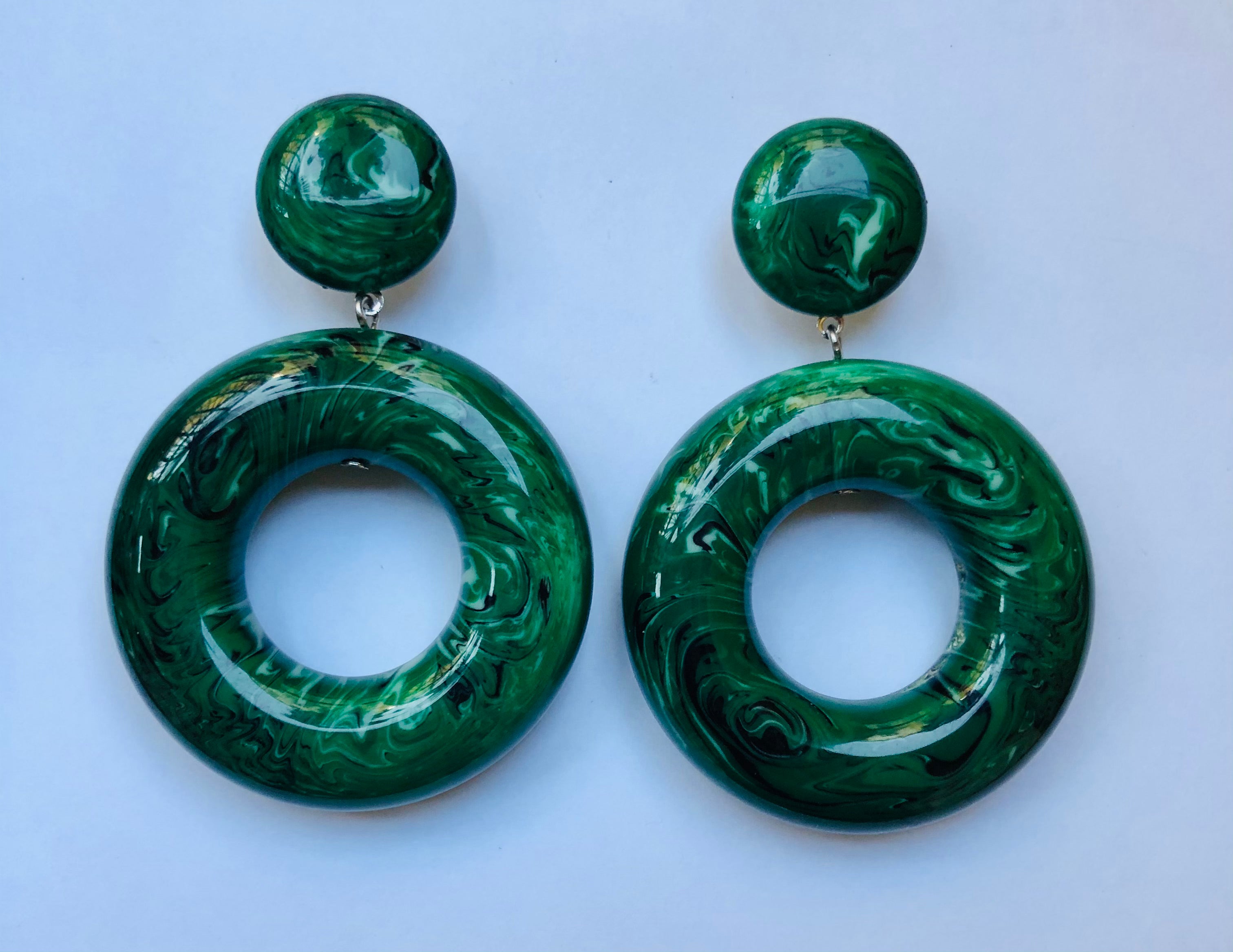 Boucles d’oreilles modèle « Vanille » vert marbré