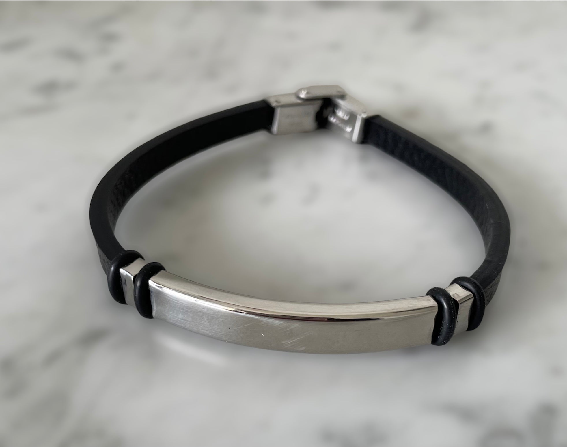 Bracelet acier 316 et cuir synthétique