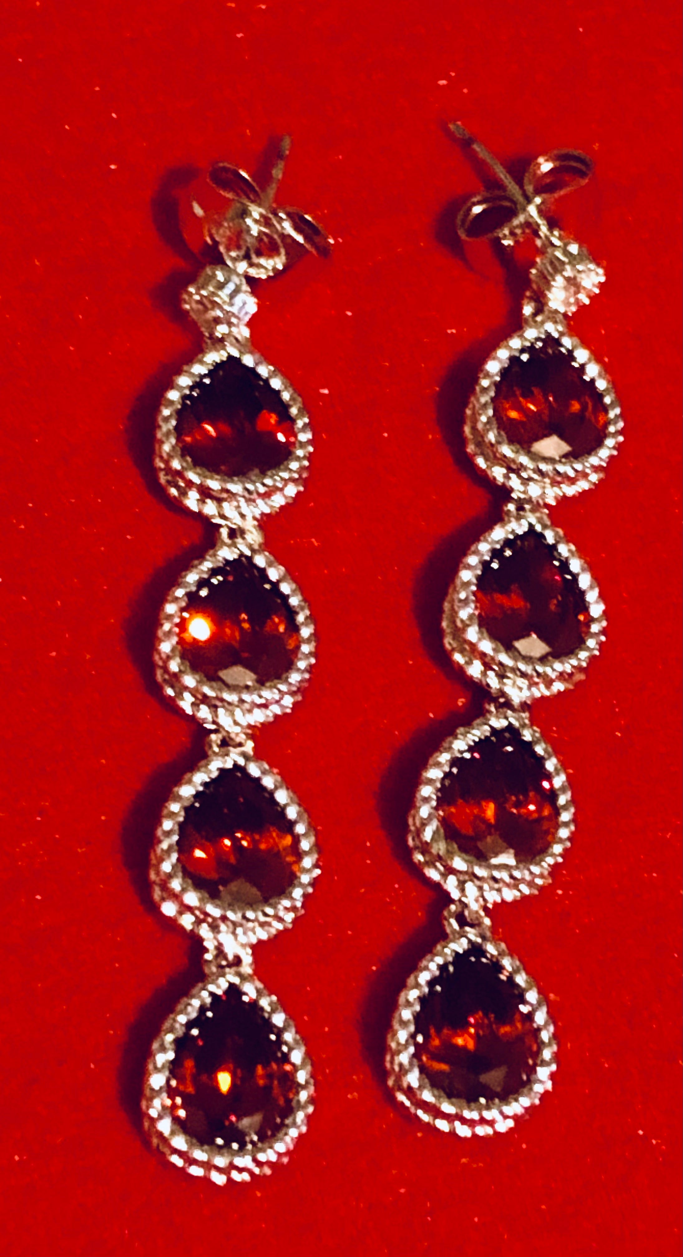 Boucles d’oreilles pendantes 4 brillants
