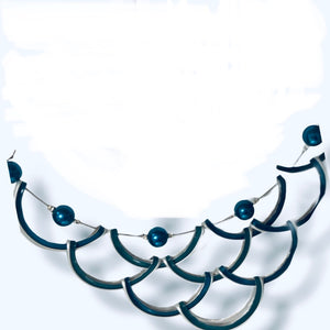 Collier plastron perles