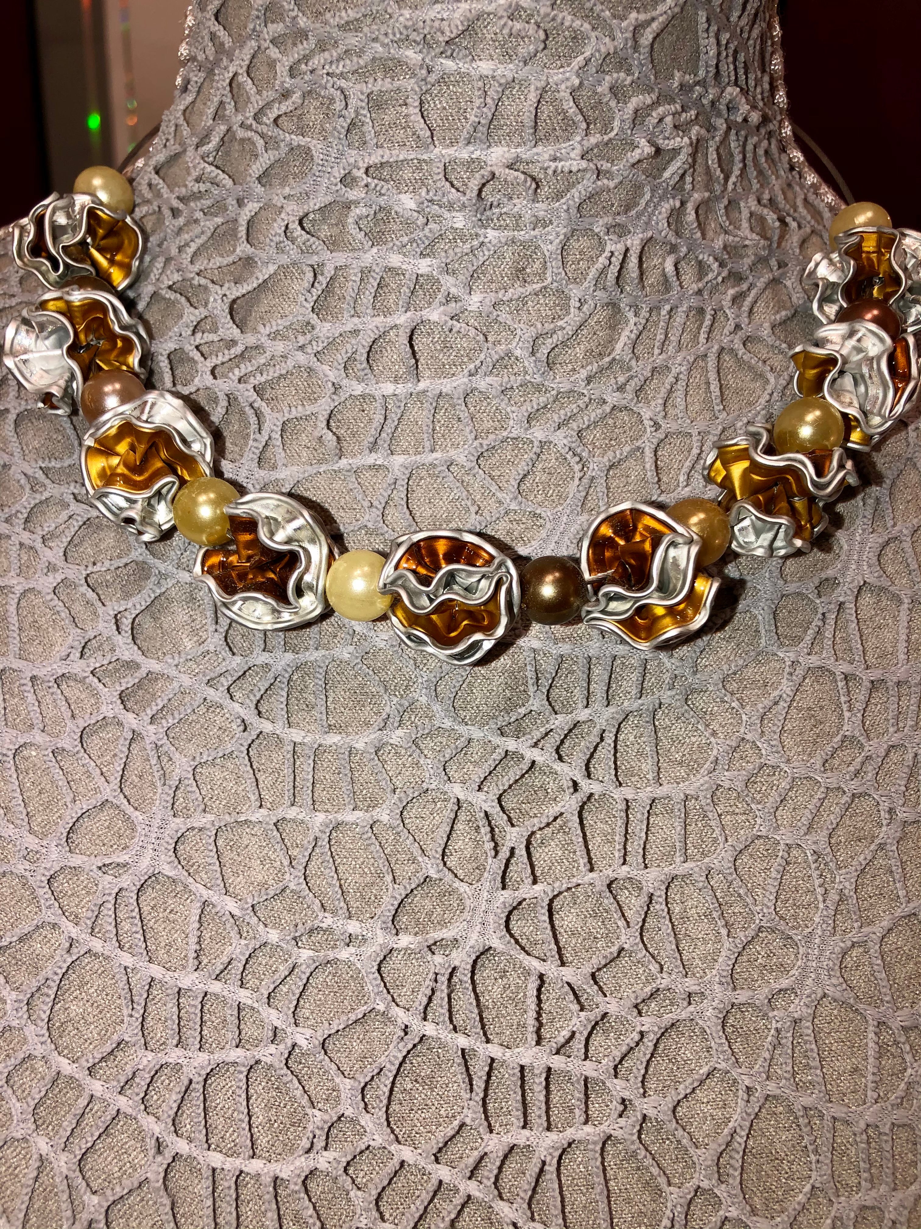 Collier « Boules Fleurs »